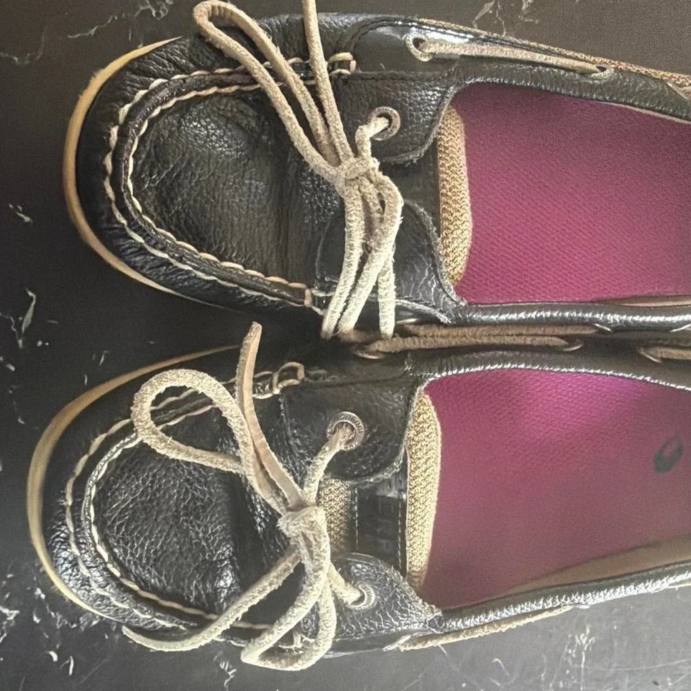 N/A sperry top